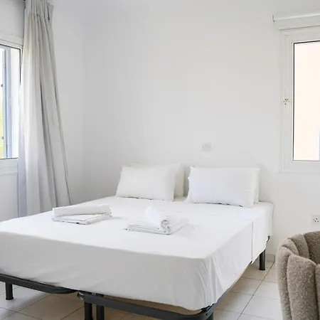 Resitour - Limnaria Gardens Paphos