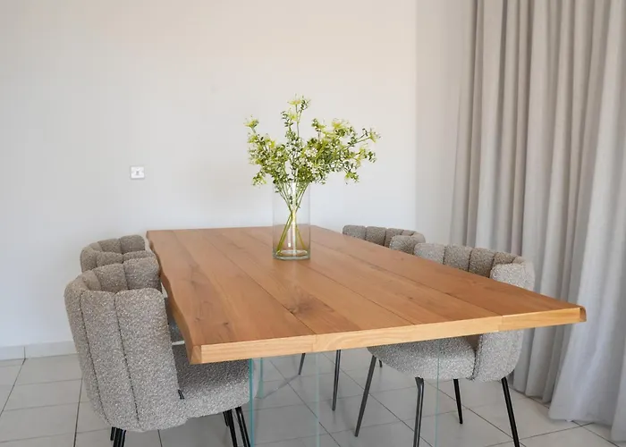 Resitour - Limnaria Gardens Апартаменты