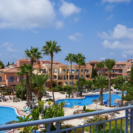 Resitour - Limnaria Gardens Paphos